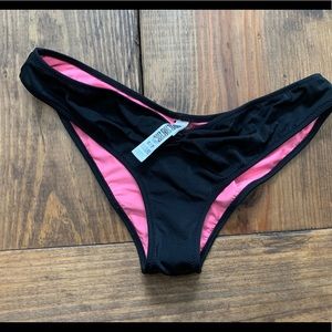SOLD - Women’s PINK Bathing-suite Bikini Bottom